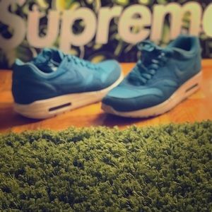 Nike Air Max 1